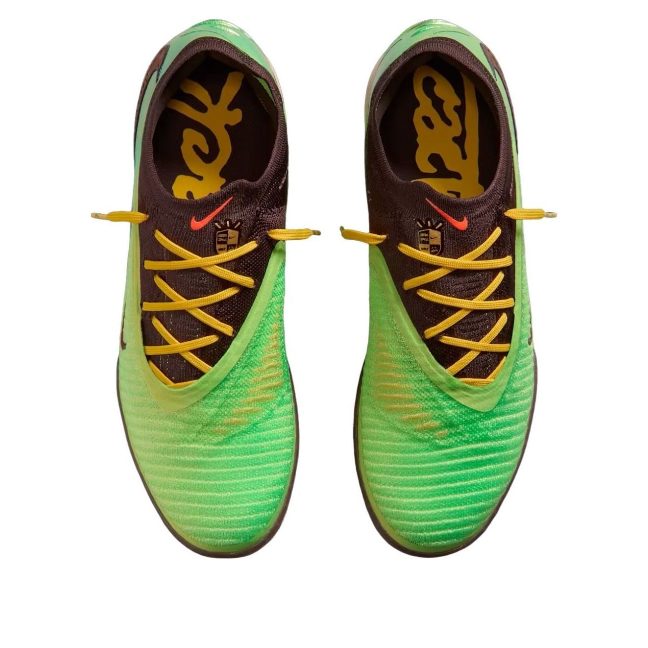 Nike x Cactus Jack Phantom 6 Low Indoor 'Earth Metallic Gold' IV2037-900