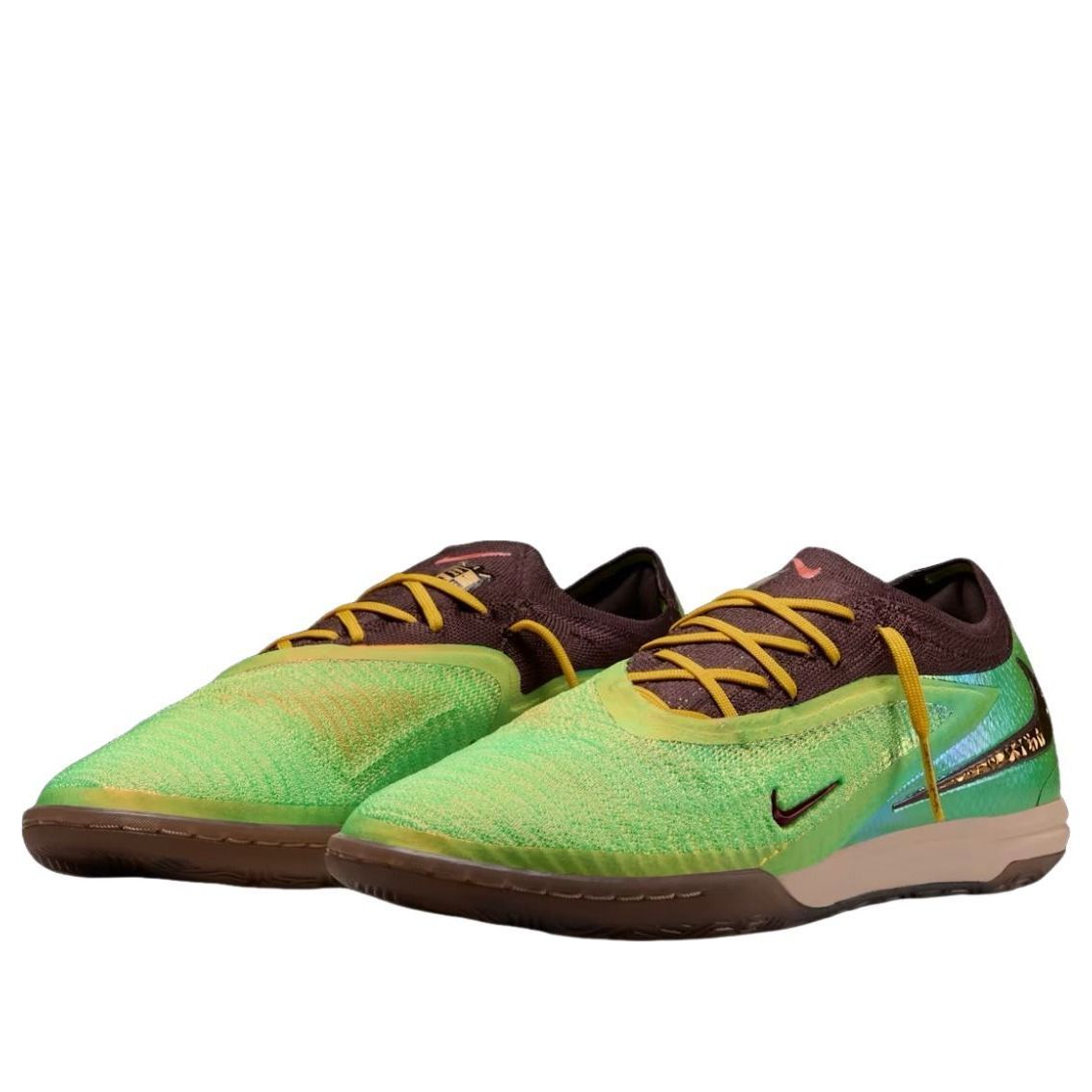 Nike x Cactus Jack Phantom 6 Low Indoor 'Earth Metallic Gold' IV2037-900