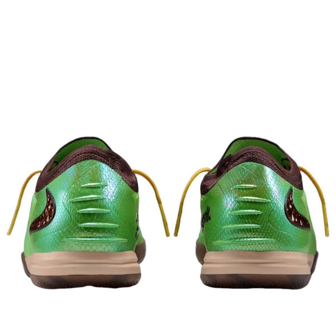Nike x Cactus Jack Phantom 6 Low Indoor 'Earth Metallic Gold' IV2037-900
