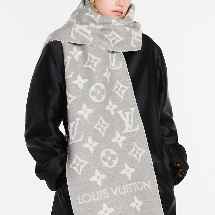 LOUIS VUITTON Knit Scarves Women's