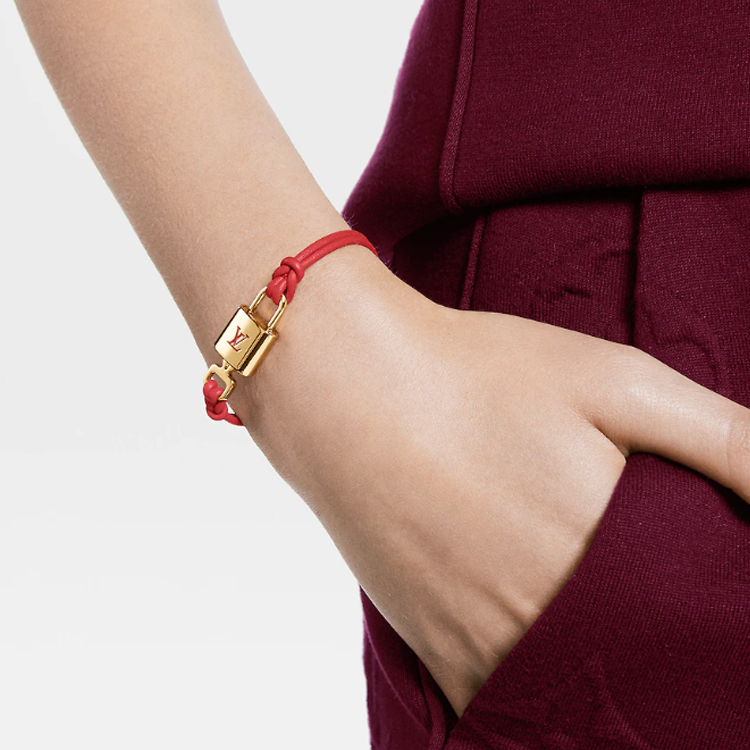 LOUIS VUITTON M8819E Lv Padlock Bracelet