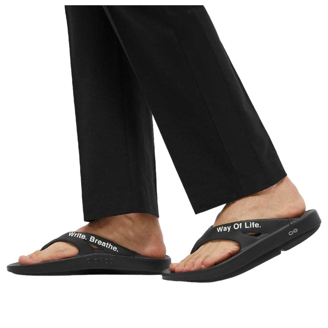 Oofos x Takahiromiyashita The Soloist Way Of Life Flip-Flop 'Black White'	 SOF-0012SS22