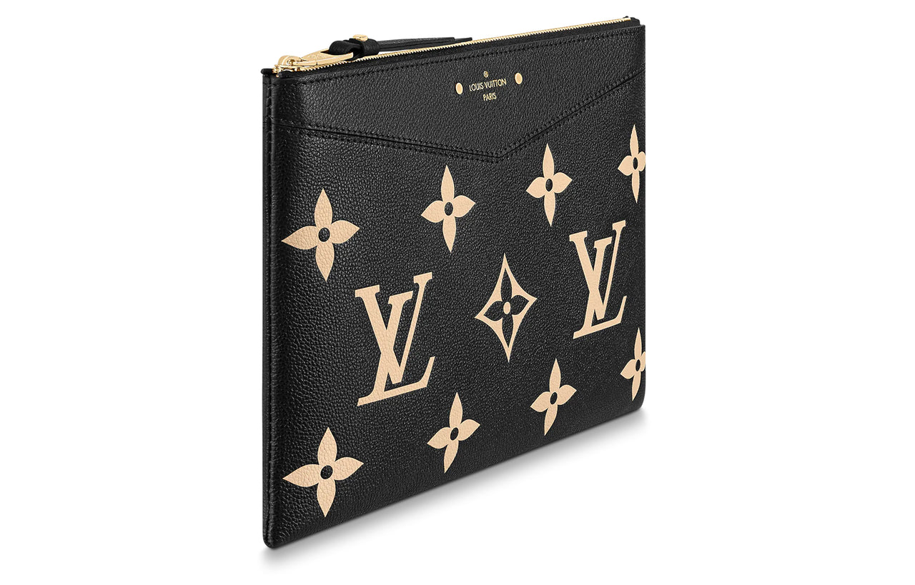LOUIS VUITTON Grain Cow Leather Clutch Women's Black