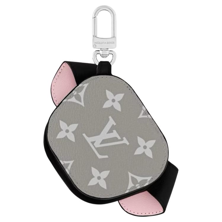 LOUIS VUITTON Canvas Pendants Men's White