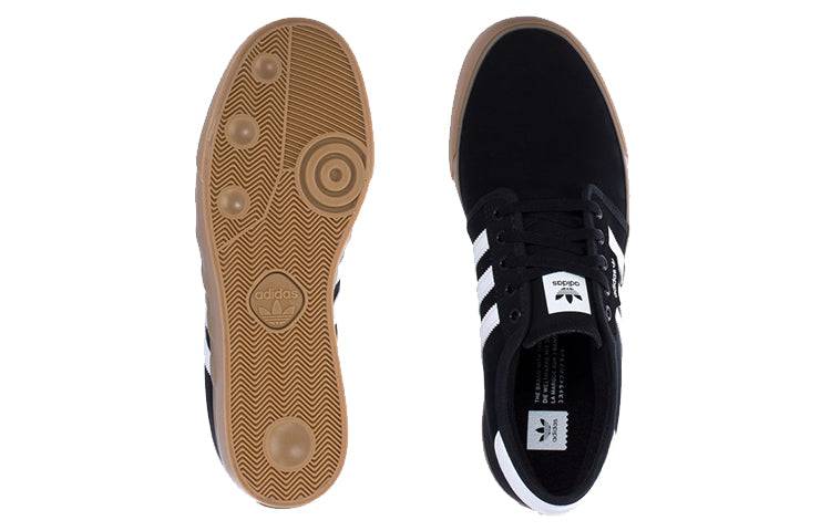 adidas originals Seeley 'Black White' EE6136