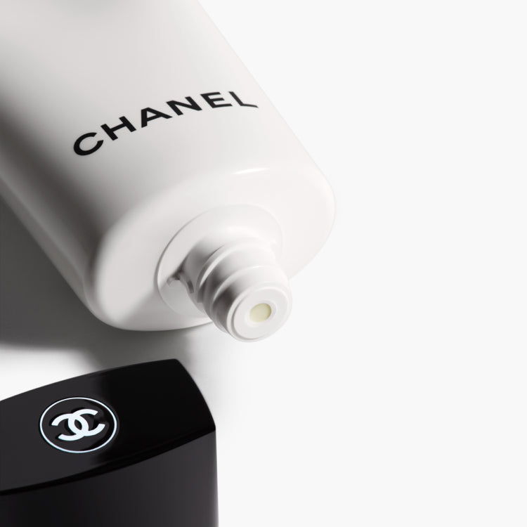 CHANEL Camellia Hydrating Cleansers Unisex