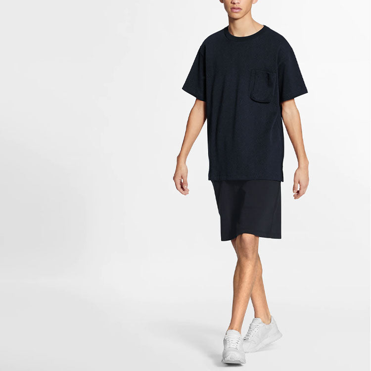 LOUIS VUITTON 1A7XRR Signature 3D Pocket Monogram T-Shirt