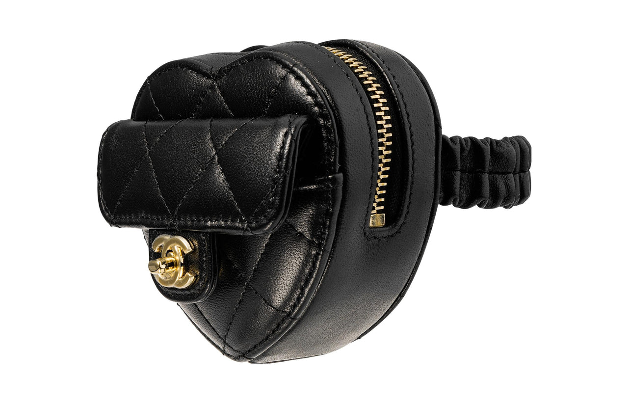 CHANEL 22SS Lambskin Heart-Shaped Bag Clutch Coin Purse Wrist Bag Women's Black