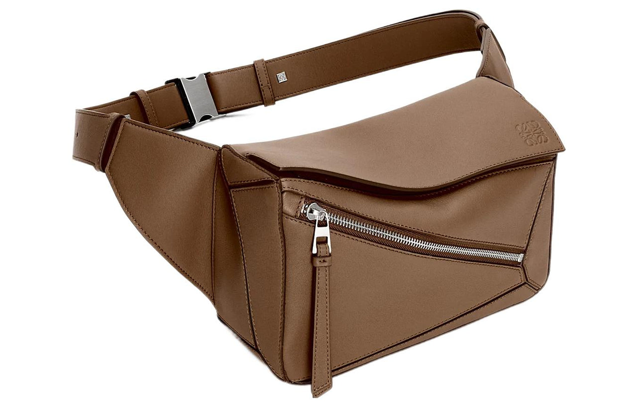 LOEWE Puzzle Cow Leather Fanny Pack Trumpets Women's Winter Brown