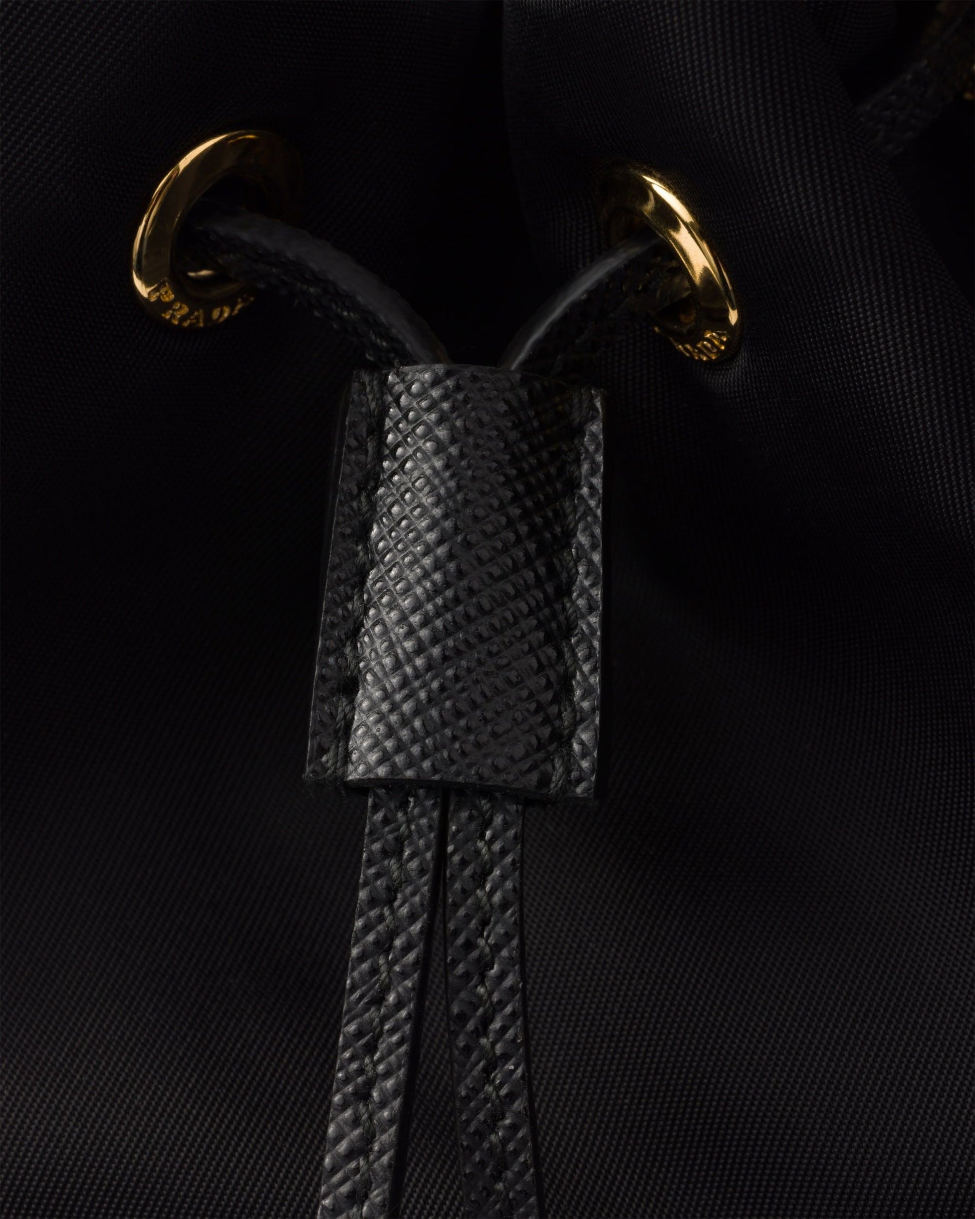 (WMNS) PRADA SS25 Prada Duet Re-Nylon Bucket Bag 'Black' 1BH038-2AOS-F0002