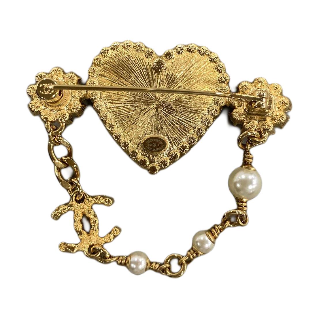 CHANEL Metal Brooches Women's Gold