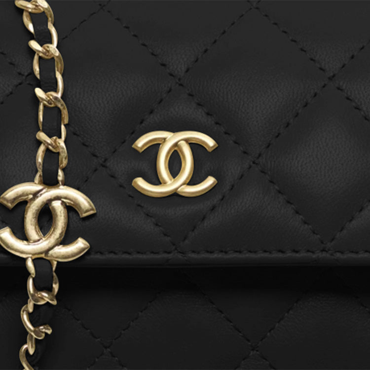 CHANEL 22K Autumn And Winter Patent Leather One Shoulder Crossbody Clutch Shoulder Bag Women's Black