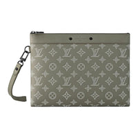 LOUIS VUITTON Pochette To-Go