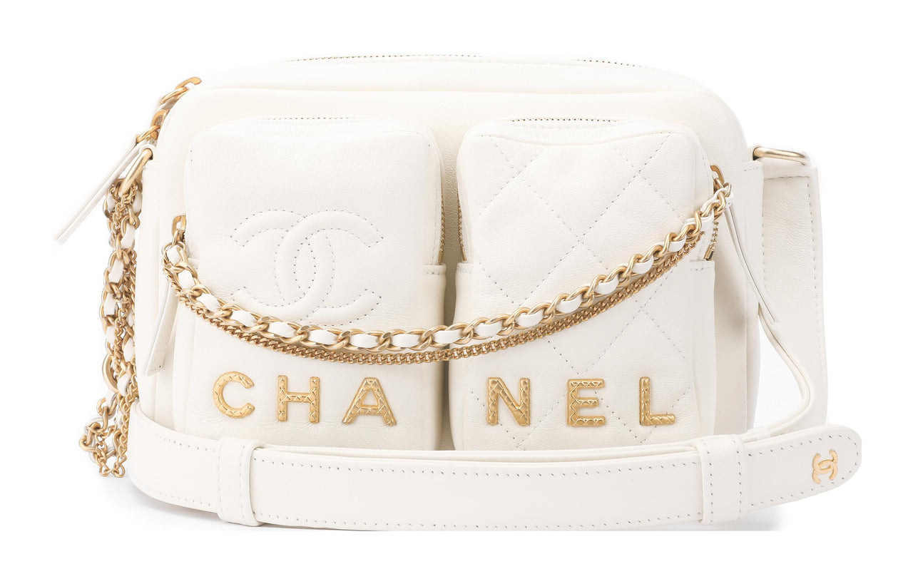 CHANEL 22c Early Spring Clutches