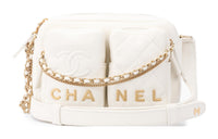 CHANEL 22c Early Spring Clutches