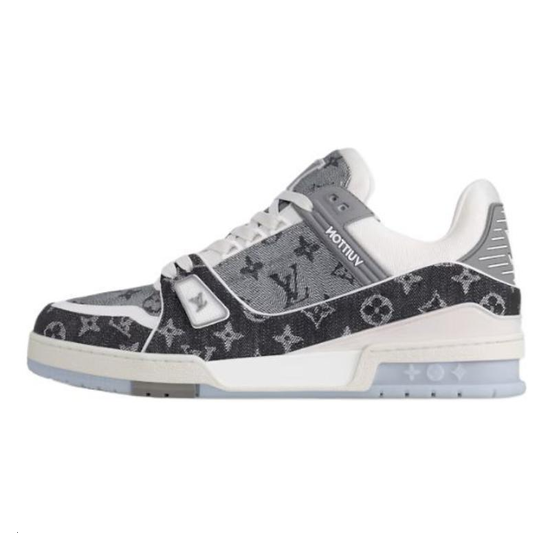 LOUIS VUITTON Trainer Low-Top Skateboard Shoes Unisex Black White