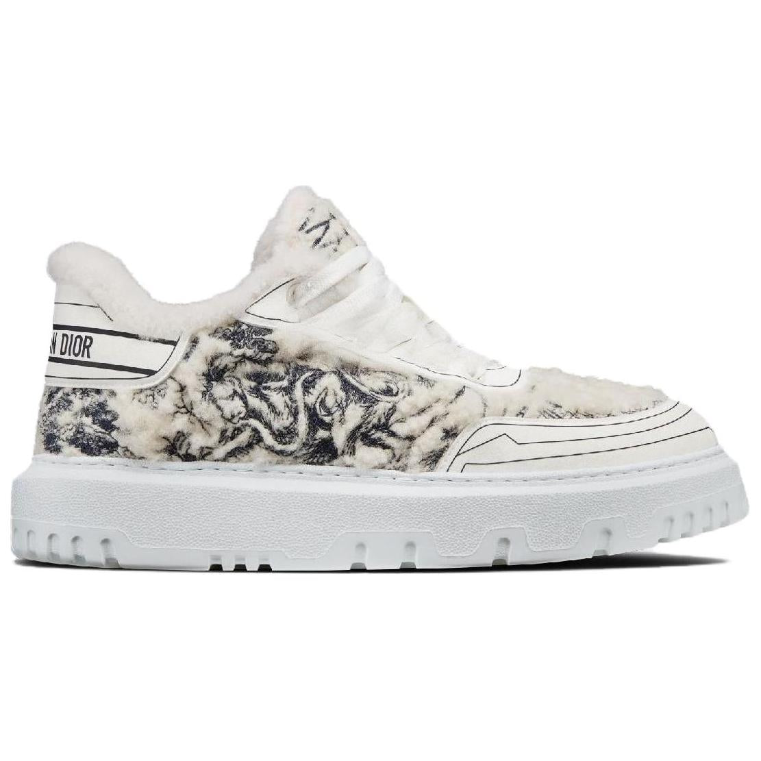 DIOR Addict Stylish Skateboarding Shoes Women's White Coffee Color