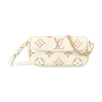 LOUIS VUITTON Wallet On Chain Ivy