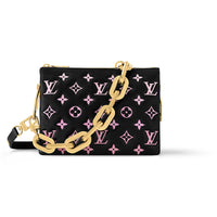 LOUIS VUITTON Coussin Bb