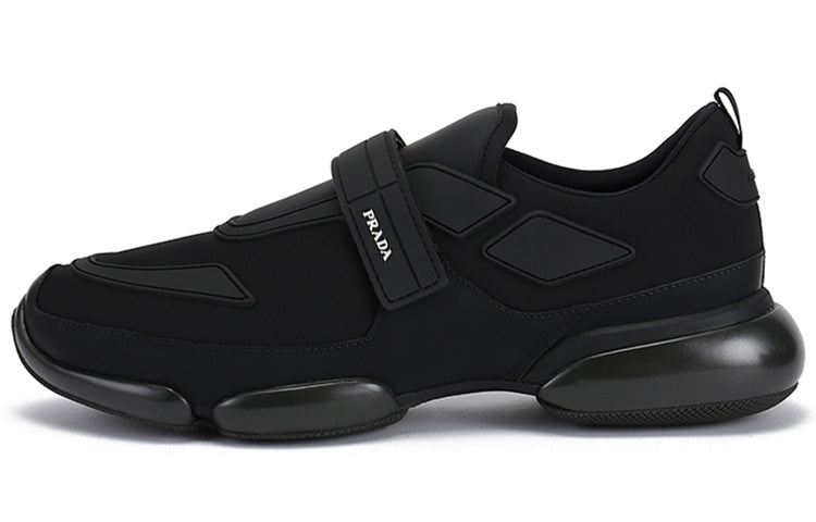 PRADA Abrasion Resistant Breathable Low Top Casual Shoes Men's Black