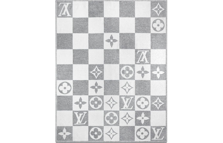 LOUIS VUITTON Blankets