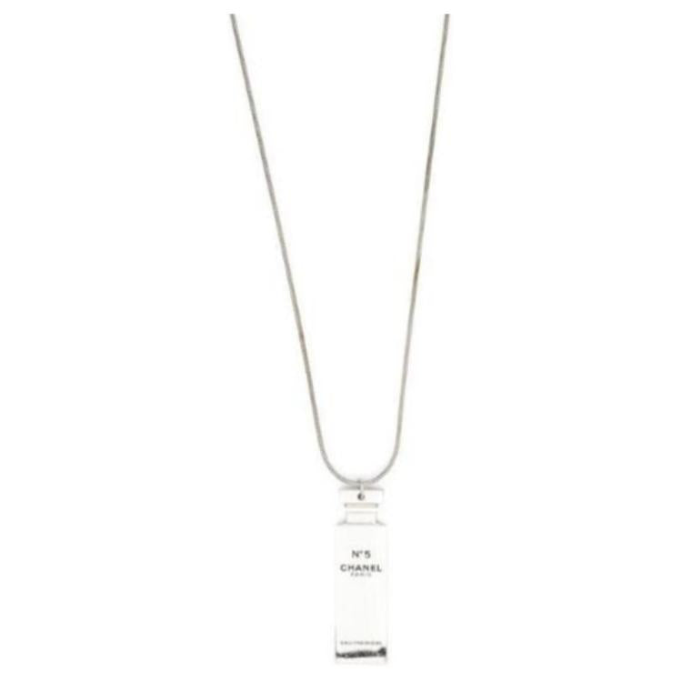 CHANEL 2000s Nº5 CHANEL Pendant Necklace