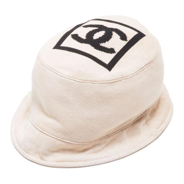 CHANEL 2000s Cc Mark Bucket Hat
