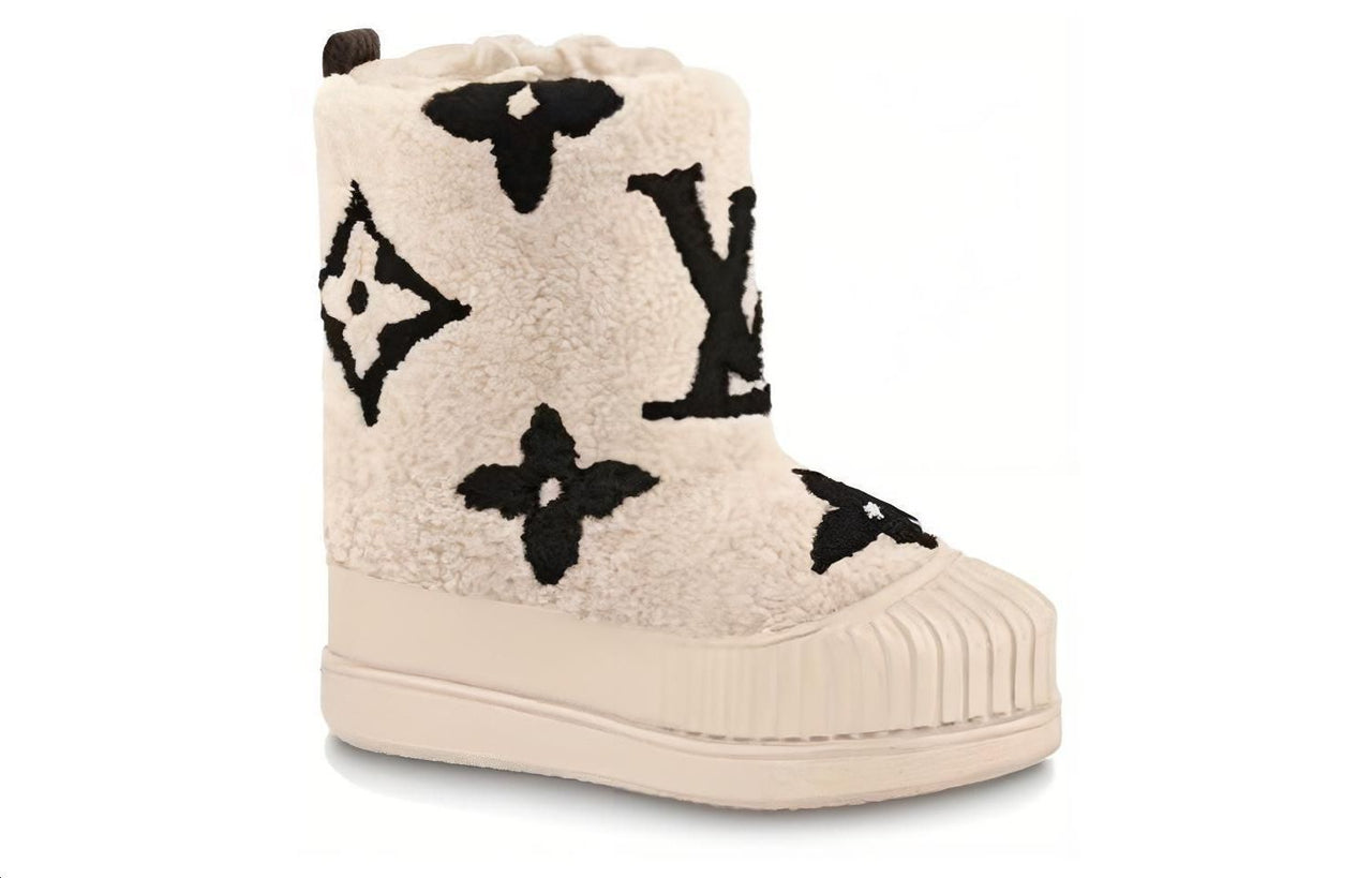 LOUIS VUITTON Short Snow Boots Women's White