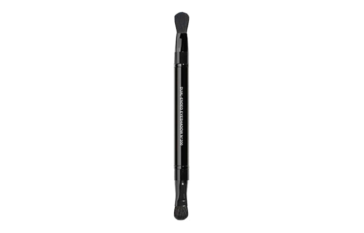CHANEL Eye Shadow Brush Size 200
