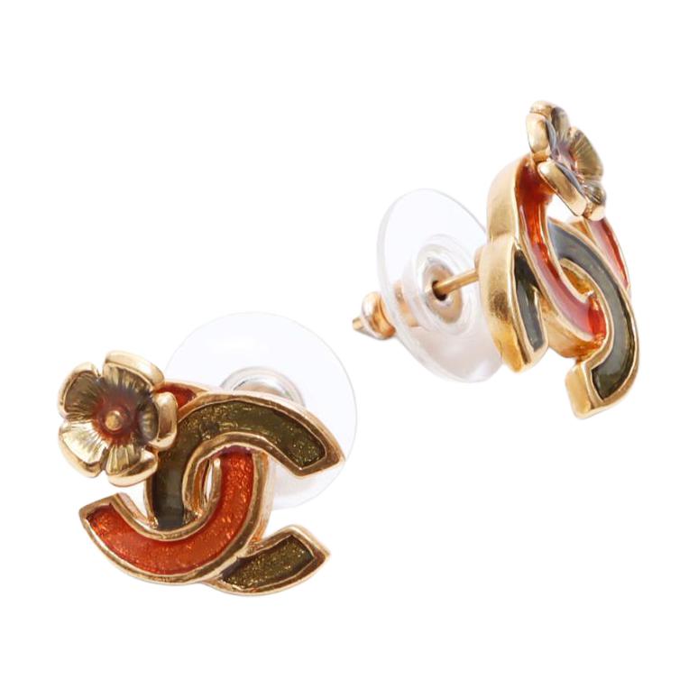 CHANEL 2003 Cc Flower Stud Earrings