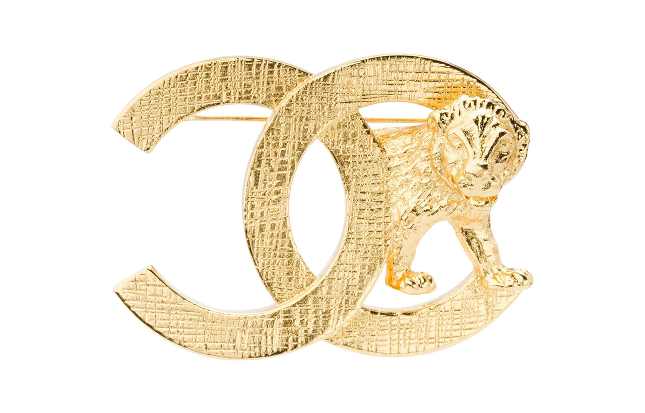 CHANEL Lion Metal Earrings