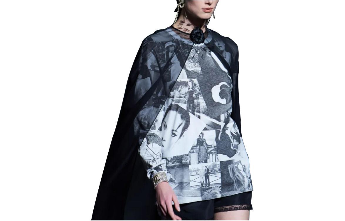 CHANEL T-Shirts Women's Black