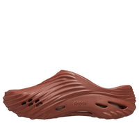 Crocs Echo Wave Clogs 'Rust' 210521-862