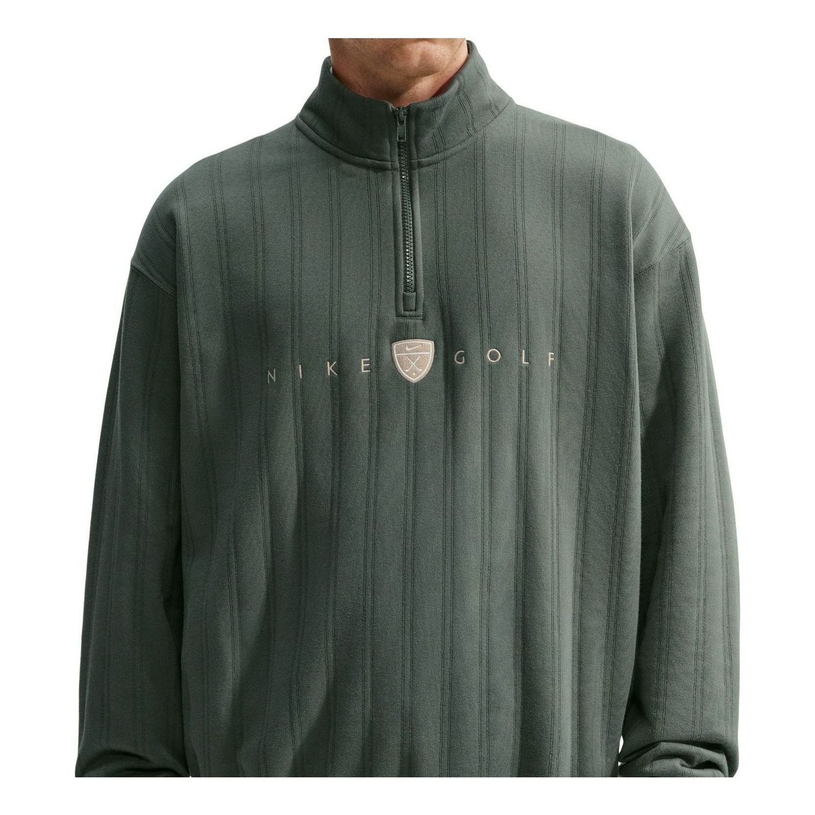 Nike Fairway Fresh Therma-FIT Oversized 1 2-Zip Golf T-Shirt 'Camo Green Limestone' II0770-303
