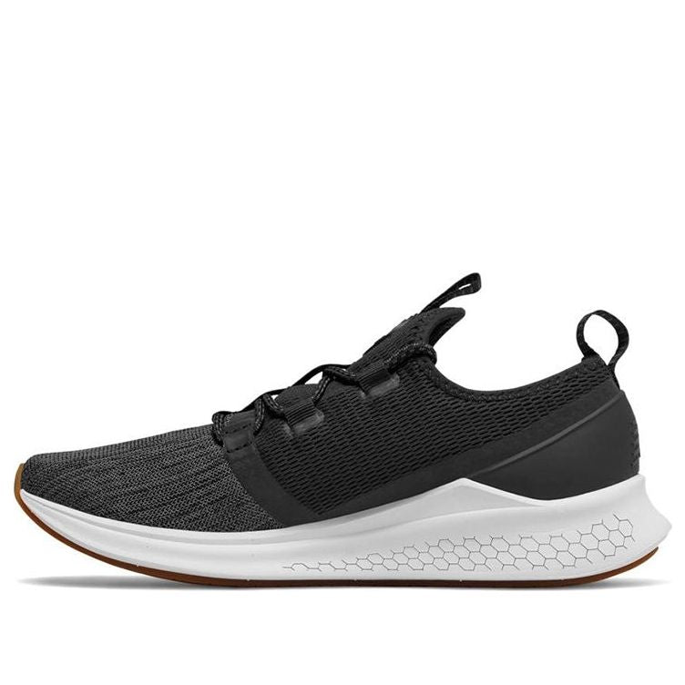 (WMNS) New Balance Fresh Foam Lazr 'Black White' WLAZRSB