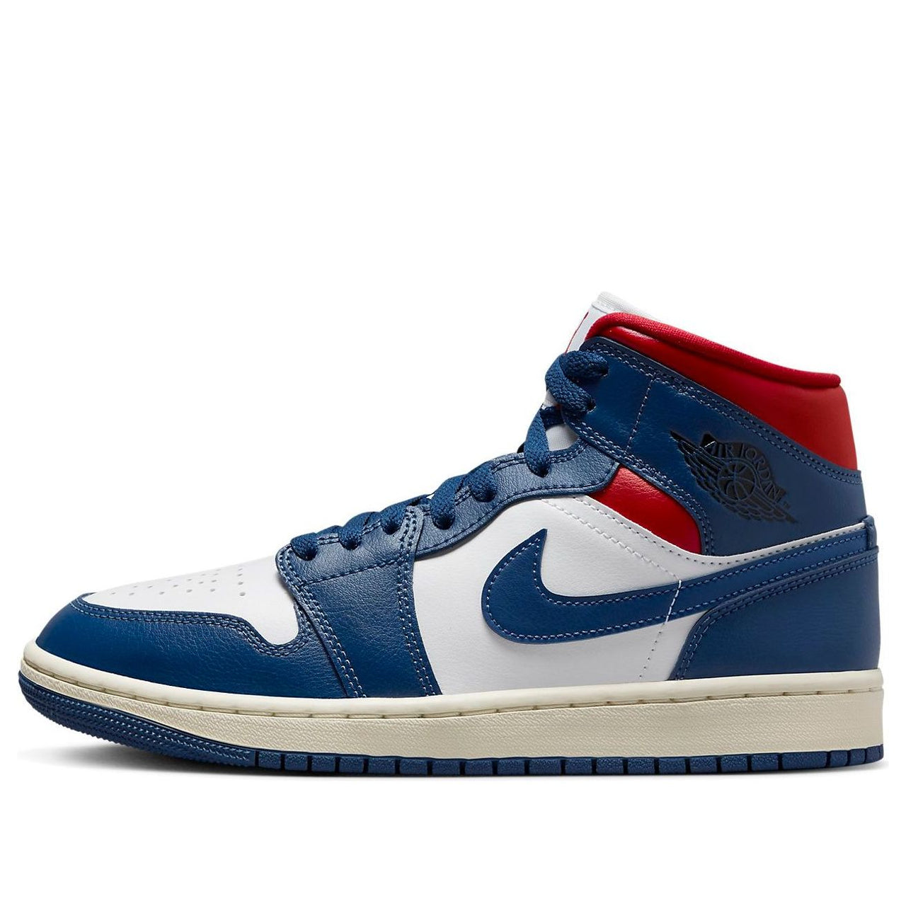 (WMNS) حذاء Air Jordan 1 Mid باللون الأزرق الفرنسي والأحمر الرياضي BQ6472-146