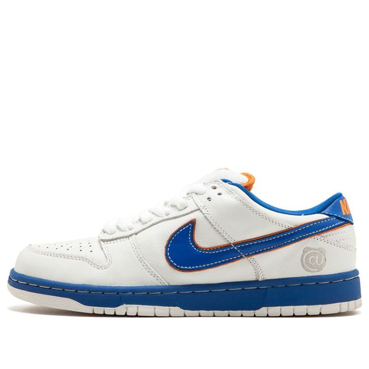 Nike SB Dunk Low Pro 'Medicom 1' 304292-142