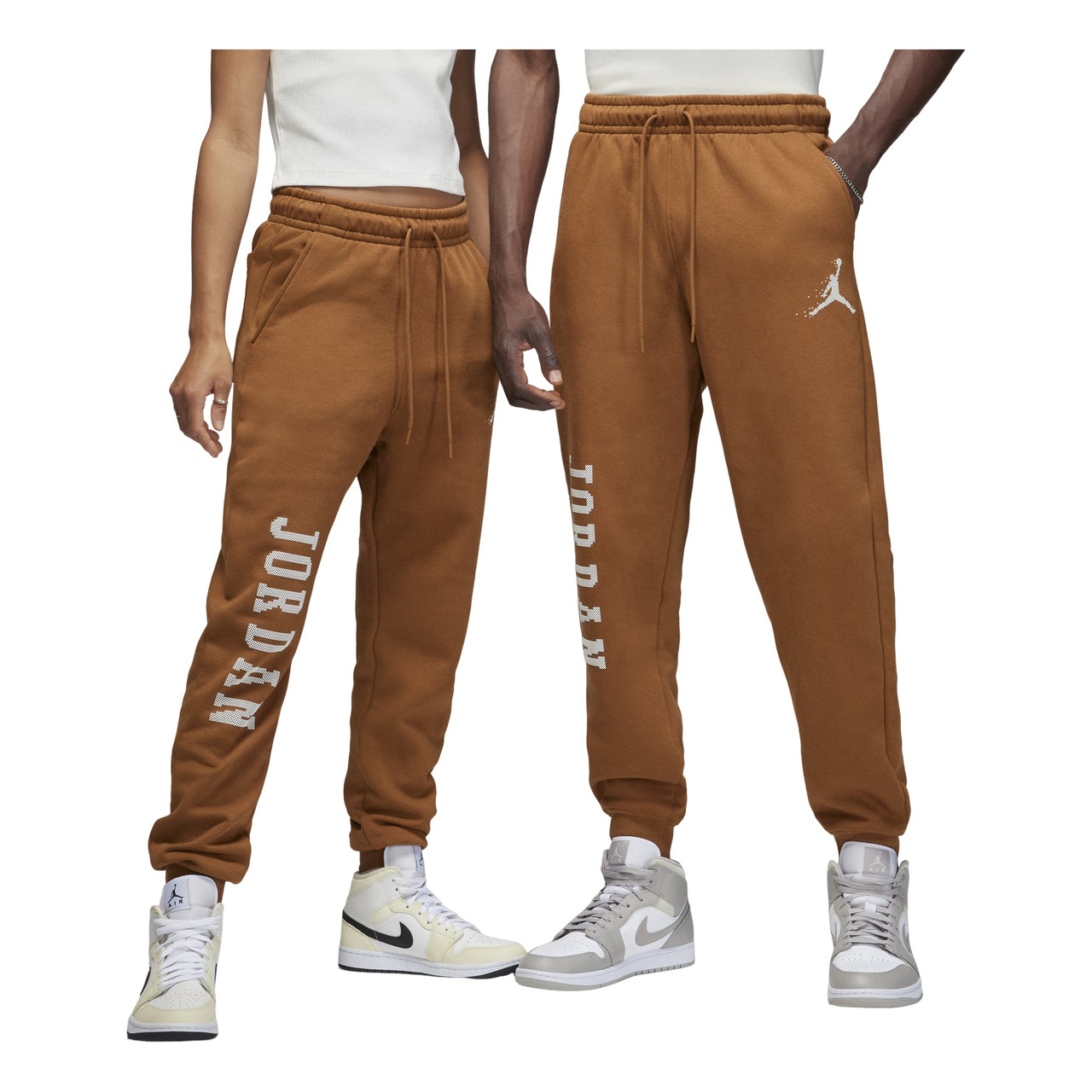 Air Jordan Essentials Holiday Fleece Sweatpants Asia Sizing 'Light British Tan' FD7468-281