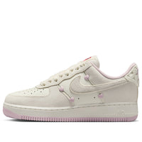 (WMNS) Nike Air Force 1 Low 'Valentine's Day' 2025 HV5992-111