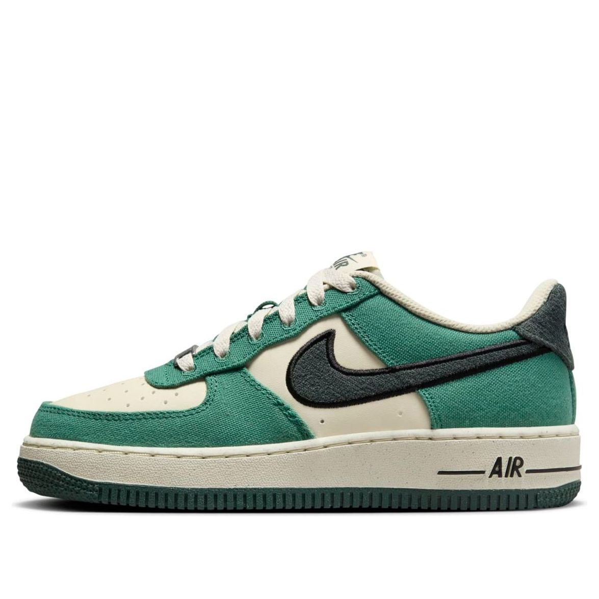(GS) Nike Air Force 1 LV8 'Coconut Milk Vintage Green' FN4731-100