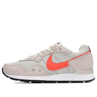 (WMNS) Nike Venture Runner Wide 'Light Bone Magic Ember' DM8454-005