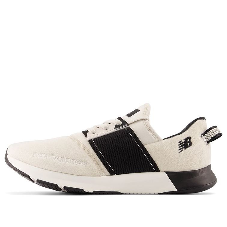(WMNS) New Balance Nergize v3 'White Black' WXNRGCW3
