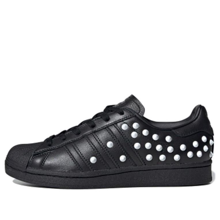 (WMNS) adidas Superstar 'Studs' FV3343