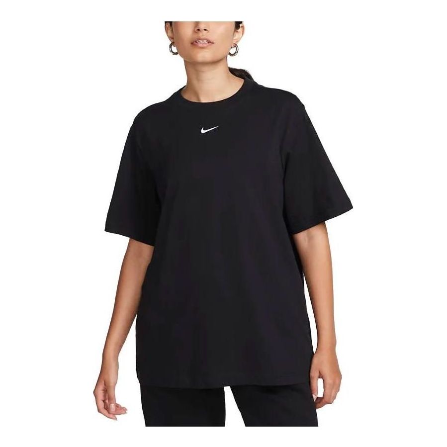 (WMNS) Nike Sportswear Small Swoosh T-shirt Asia Sizing 'Black' FD4150-010