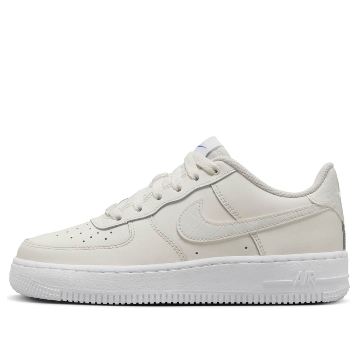 (GS) Nike Air Force 1 LV8 'Sail White Black' FV7725-100