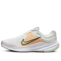 (WMNS) Nike Quest 5 'White Orange Black' DD9291-103