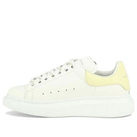 (WMNS) Alexander McQueen Oversized Shoes 'White Lemon Yellow' 718139WHGP53523