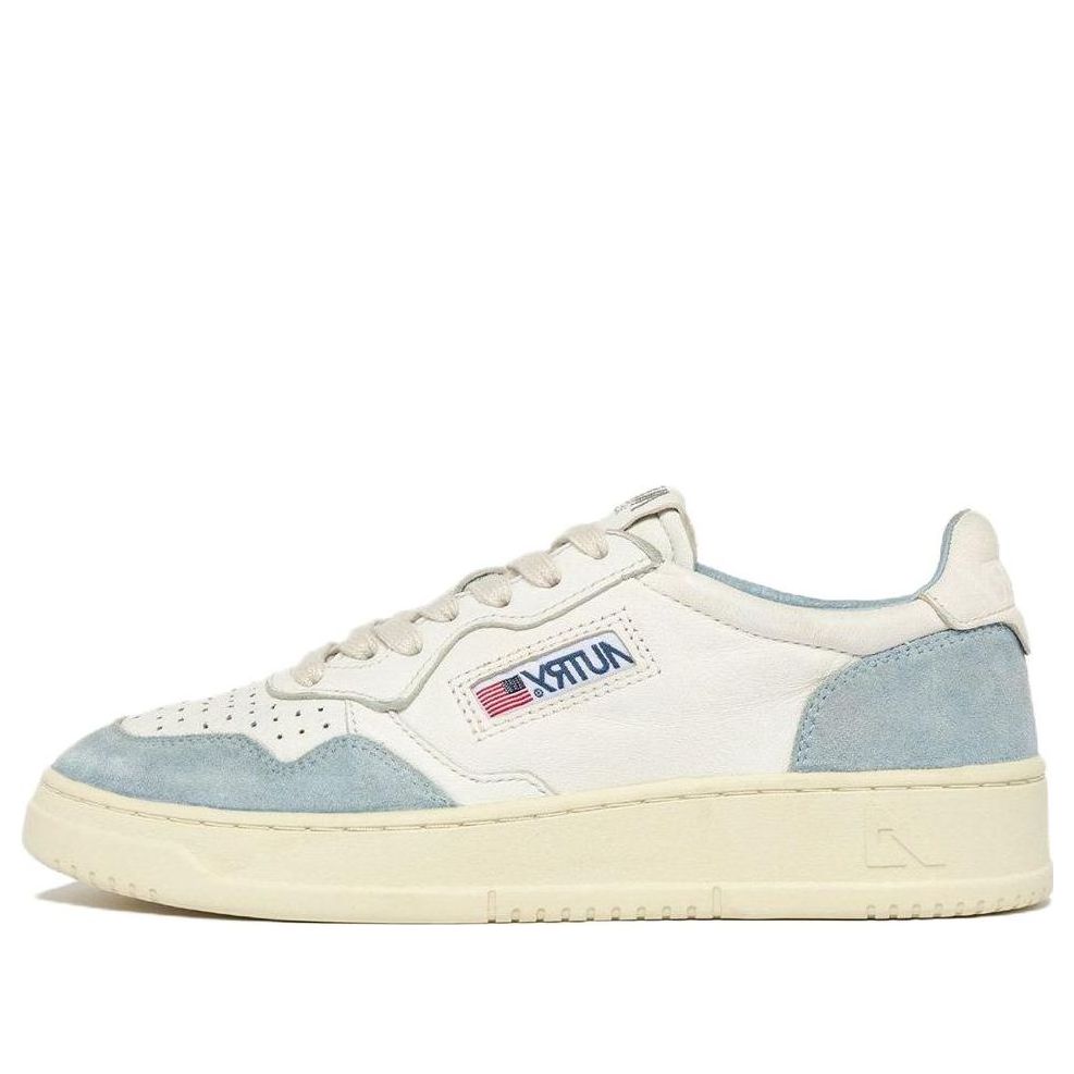 (WMNS) AUTRY Medalist Low Goatskin and Suede 'Light Blue' AULW-GS26