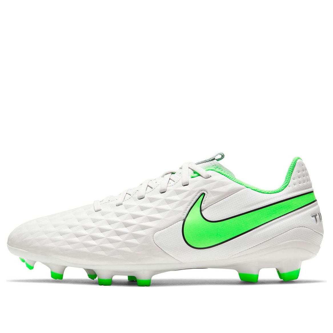 Nike Tiempo Legend 8 Academy MG Light silver AT5292-030