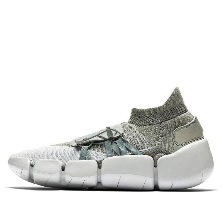 Nike Footscape Flyknit DM Grey AO2611-002